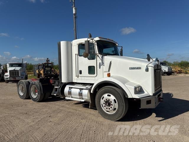 Kenworth T800 Prime Movers