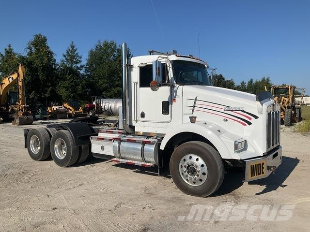 Kenworth T800 Prime Movers