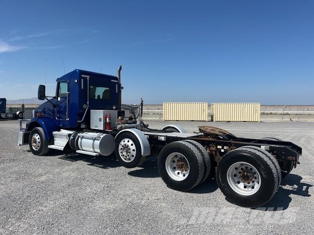 Kenworth T800 Prime Movers