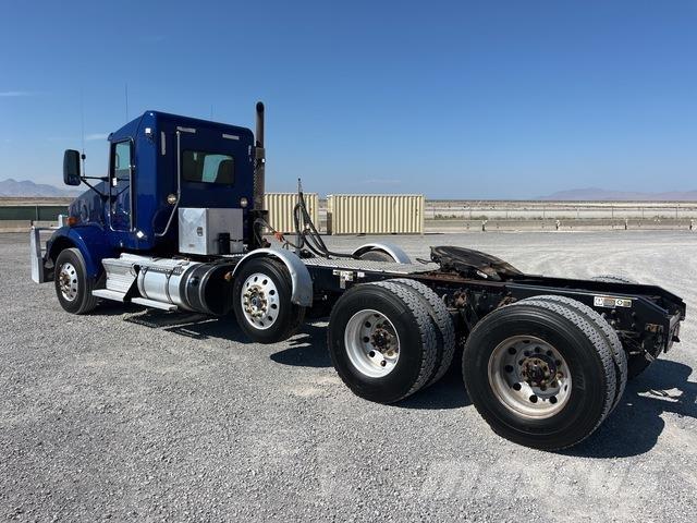 Kenworth T800 Prime Movers