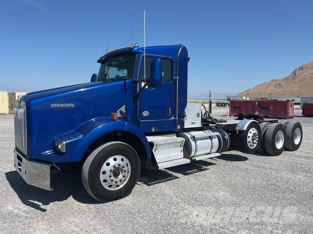 Kenworth T800 Prime Movers