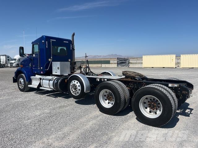 Kenworth T800 Prime Movers