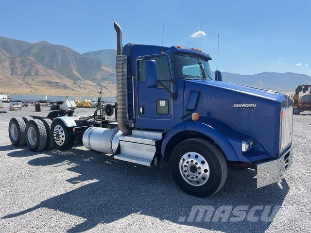 Kenworth T800 Prime Movers