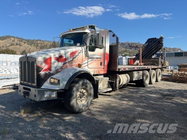 Kenworth T800 Truck mounted cranes