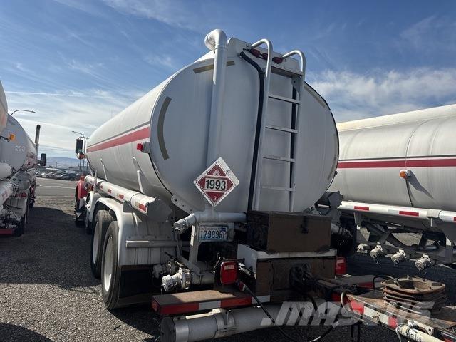 Kenworth T800 Tanker trucks