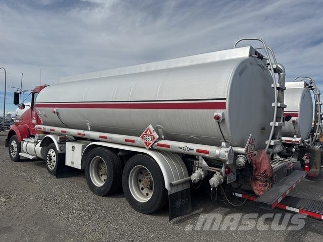 Kenworth T800 Tanker trucks