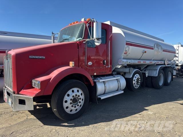 Kenworth T800 Tanker trucks