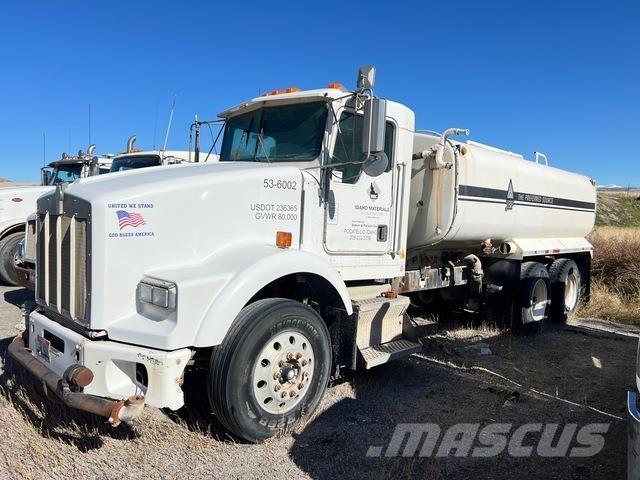 Kenworth T800 Water bowser