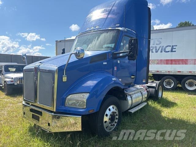 Kenworth T880 Prime Movers
