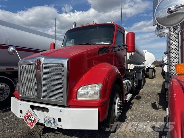 Kenworth T880 Tanker trucks