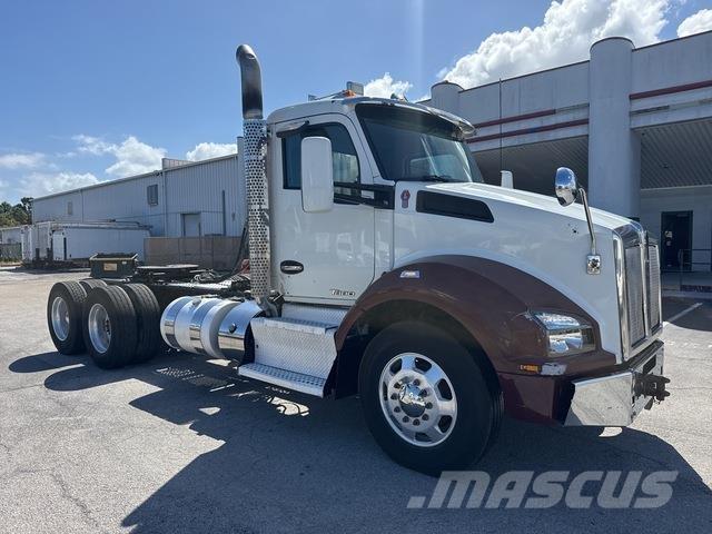 Kenworth T880 Prime Movers