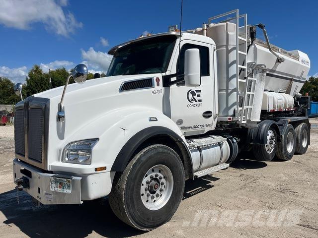 Kenworth T880 Concrete trucks