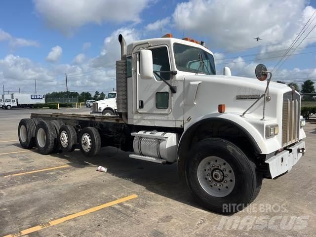Kenworth W900 Cabins and interior