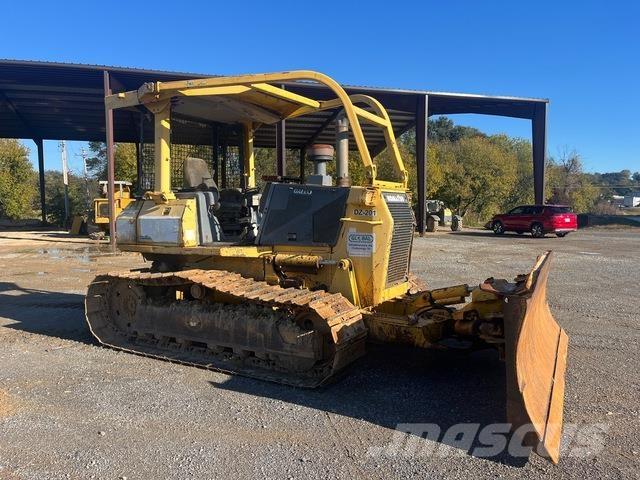 Komatsu  Crawler dozers
