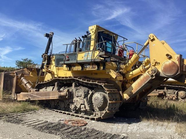 Komatsu D475A Crawler dozers