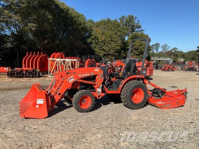Kubota B2401DT Compact tractors