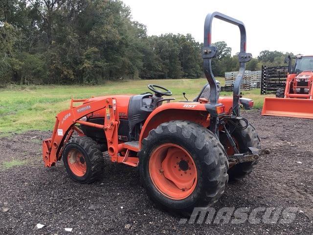 Kubota L3240 Compact tractors