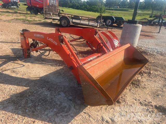 Kubota LA525 Other