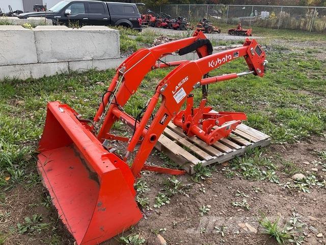 Kubota LA535 Other