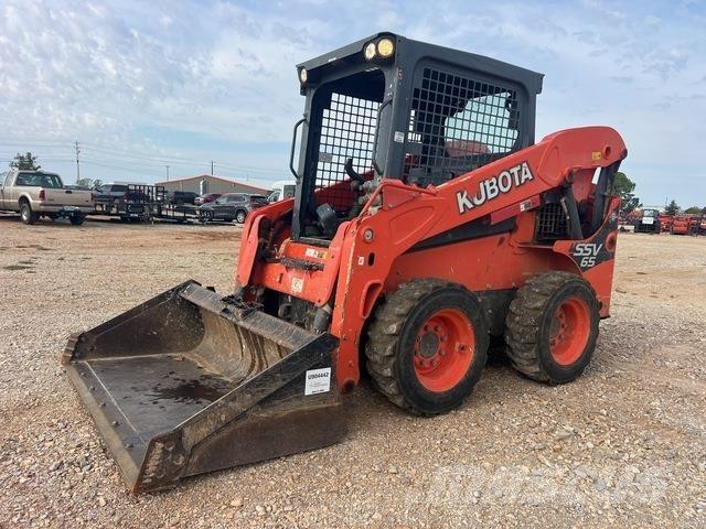 Kubota SSV65P Skid steer loaders