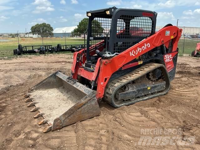 Kubota SVL65-2 Skid steer loaders