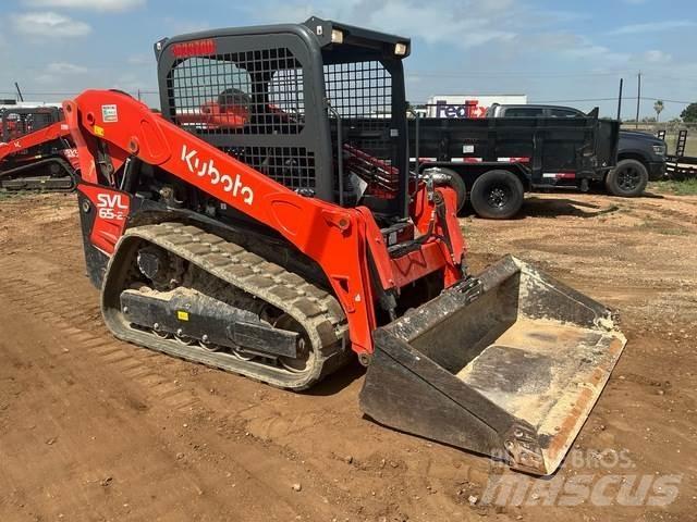 Kubota SVL65-2 Skid steer loaders