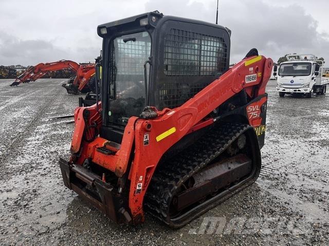 Kubota SVL75-2 Skid steer loaders