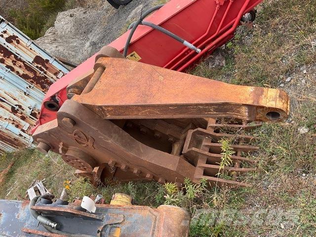 Labounty RCS80 Crushers