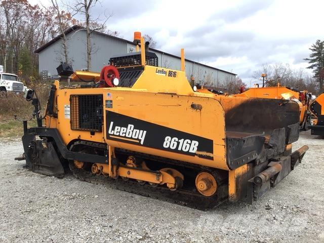 LeeBoy 8616C Asphalt pavers
