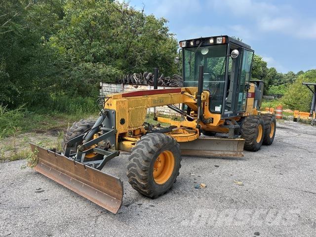LeeBoy G700 Graders