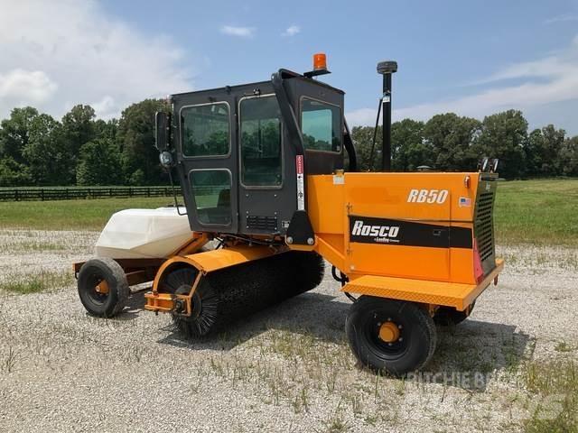 LeeBoy RB50 Indoor sweepers