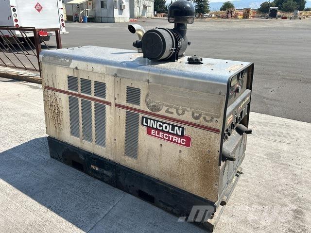 Lincoln DC600 Welding Equipment