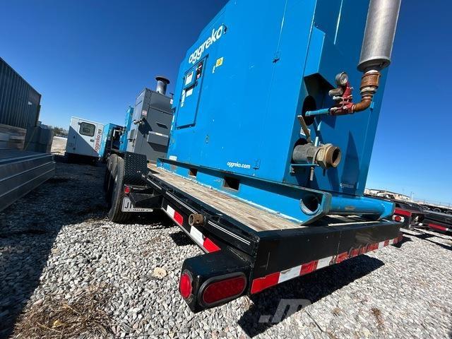 Load Trail  Flatbed/Dropside trailers