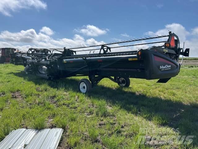 MacDon FD75-D Combine harvester heads
