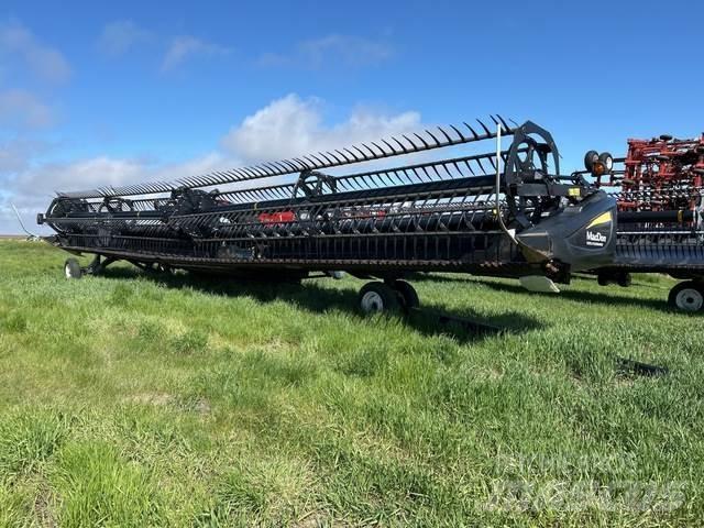 MacDon FD75-D Combine harvester heads