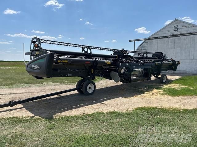 MacDon FD75-S Combine harvester heads