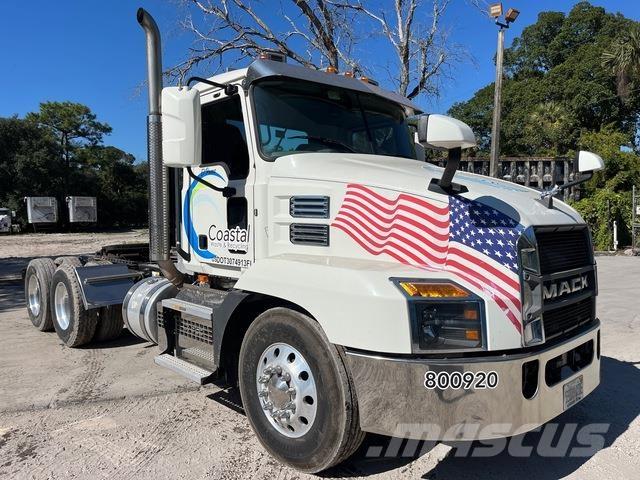 Mack Anthem Prime Movers