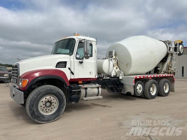 Mack CV513 Other trucks