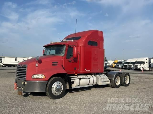Mack CX613 Prime Movers
