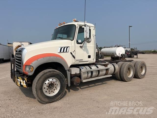 Mack GU713 Prime Movers