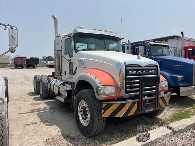 Mack GU713 Prime Movers