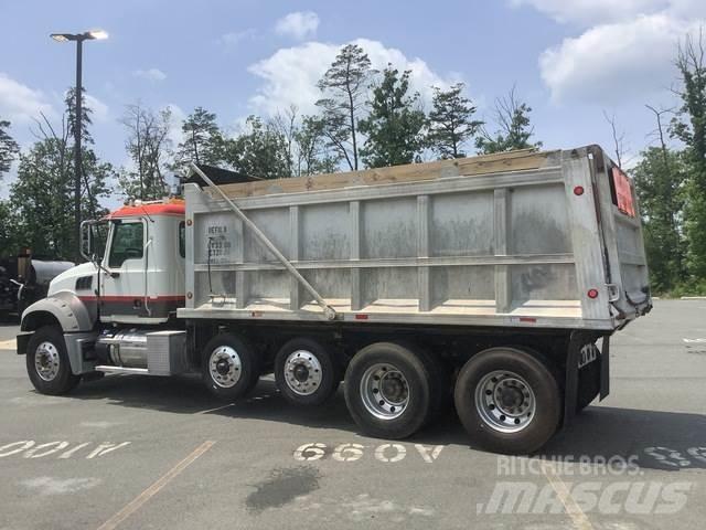 Mack GU713 Tipper trucks