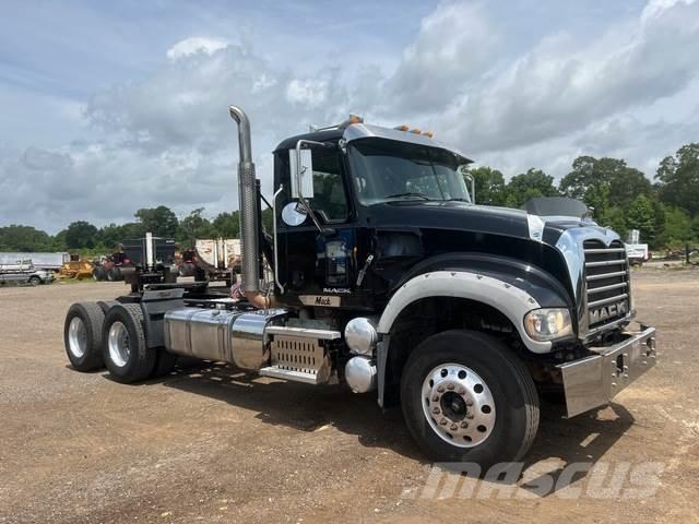 Mack GU713 Prime Movers