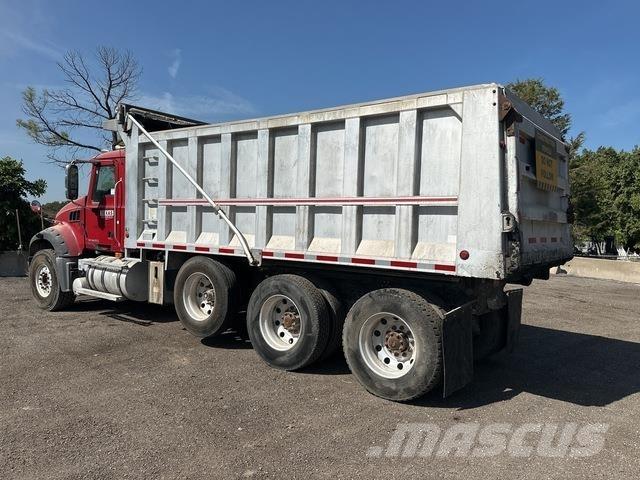 Mack GU713 Tipper trucks