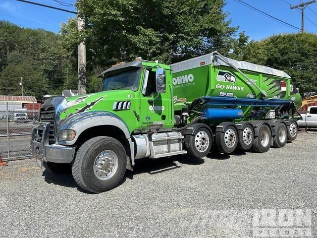 Mack GU713 Concrete machines