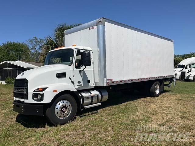 Mack MD6 Box trucks