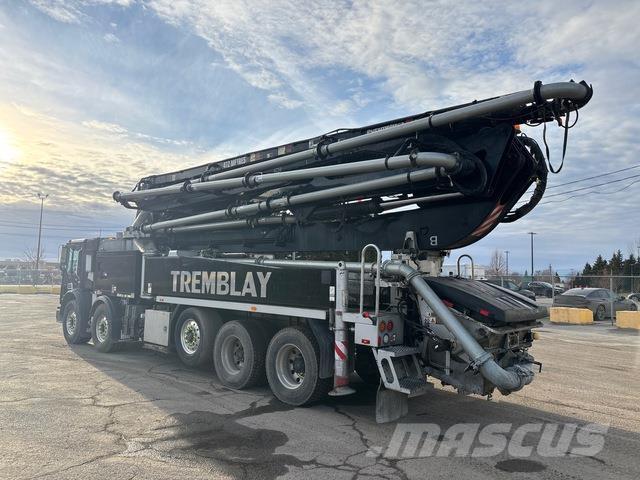 Mack MRU613 Concrete pumps