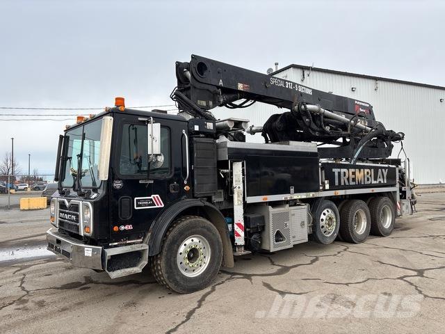 Mack MRU613 Concrete pumps