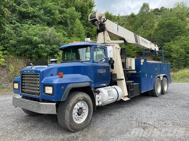 Mack RD688S Other trucks