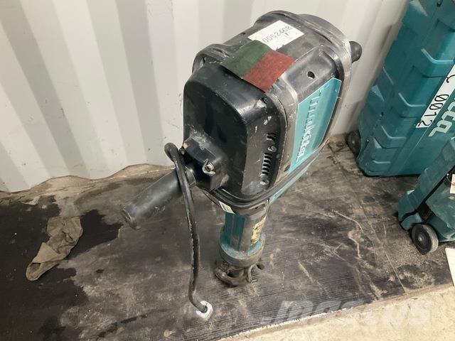 Makita HM1812 Other